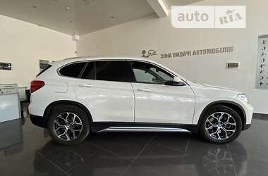 Внедорожник / Кроссовер BMW X1 2020 в Червонограде