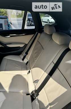 Внедорожник / Кроссовер BMW X1 2011 в Киеве