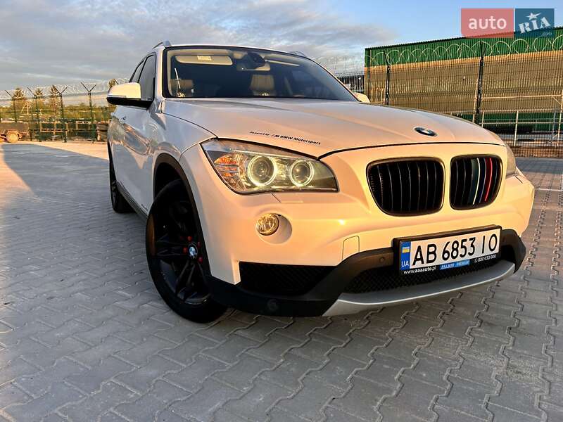 Внедорожник / Кроссовер BMW X1 2012 в Староконстантинове