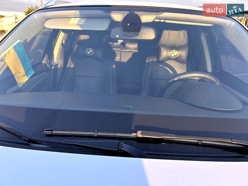 Внедорожник / Кроссовер BMW X1 2012 в Староконстантинове