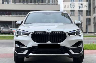 Внедорожник / Кроссовер BMW X1 2019 в Киеве