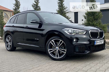 Внедорожник / Кроссовер BMW X1 2016 в Одессе