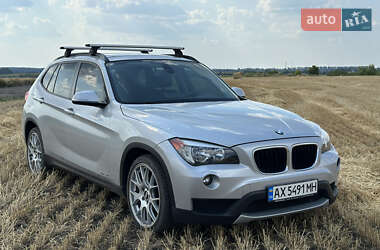 Внедорожник / Кроссовер BMW X1 2013 в 