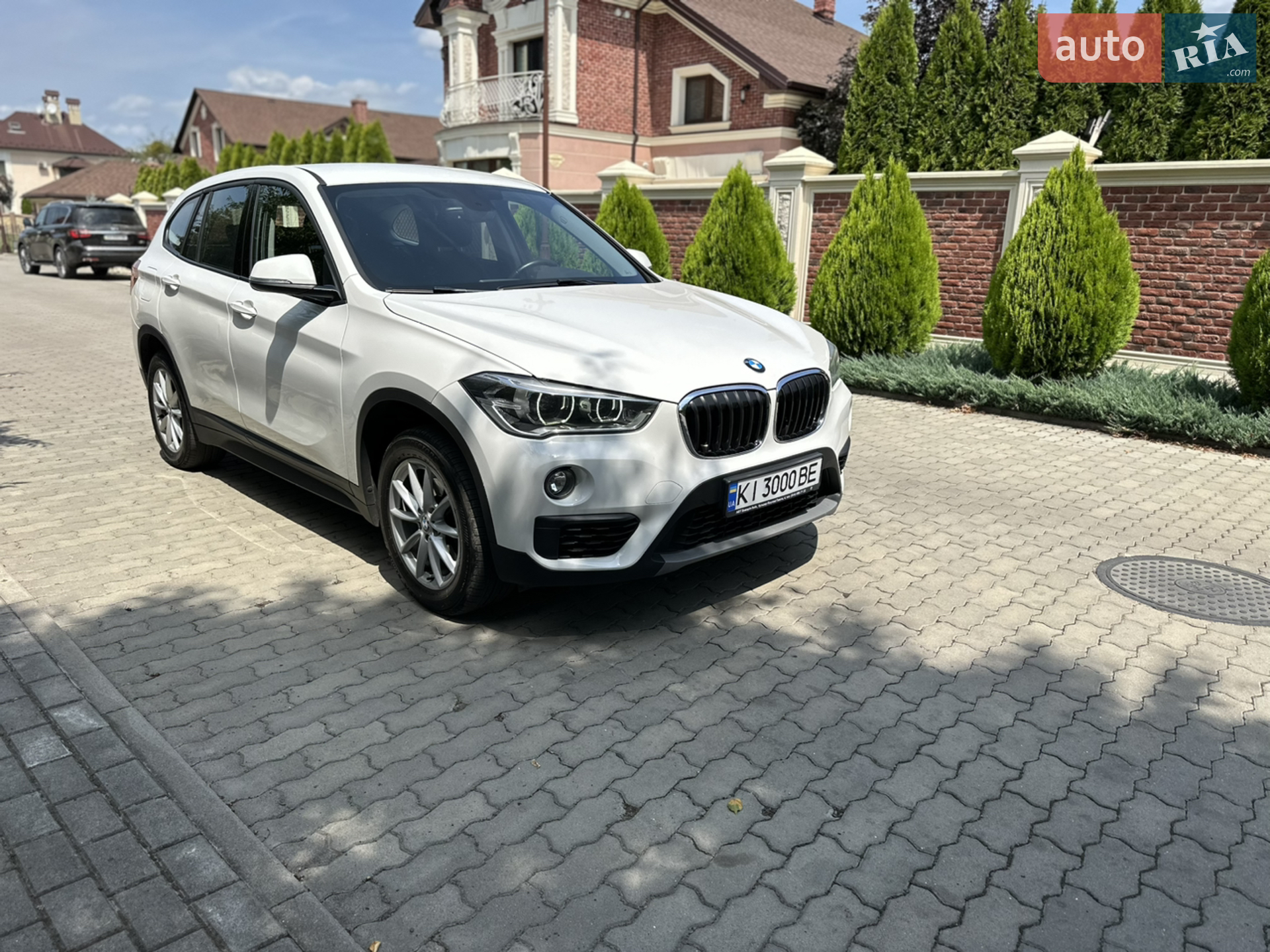 2017 BMW X1 - мініатюра 2