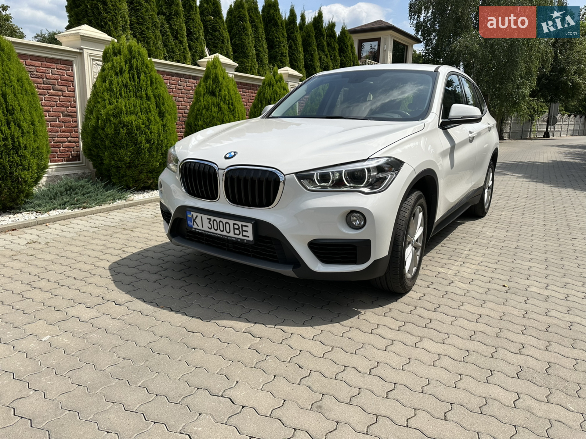 2017 BMW X1 - мініатюра 3