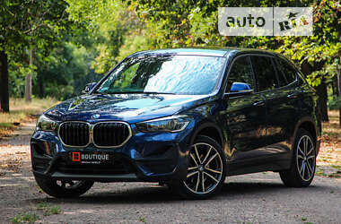 Внедорожник / Кроссовер BMW X1 2020 в Одессе