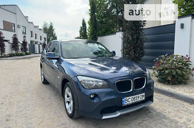 Внедорожник / Кроссовер BMW X1 2010 в Львове