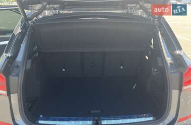 Внедорожник / Кроссовер BMW X1 2022 в 