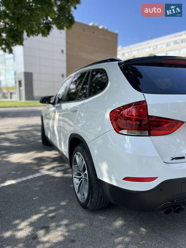 Внедорожник / Кроссовер BMW X1 2013 в Днепре