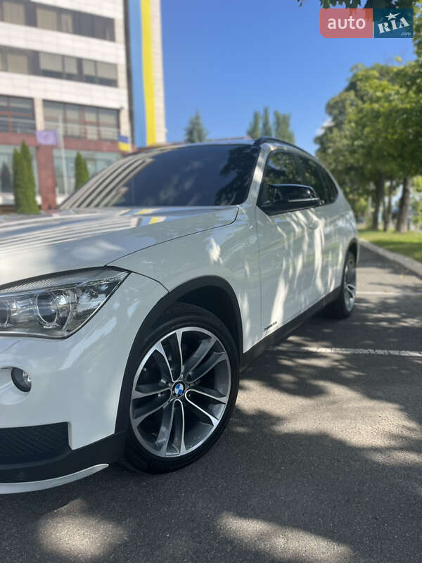 Внедорожник / Кроссовер BMW X1 2013 в Днепре