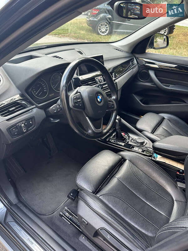 Позашляховик / Кросовер BMW X1 2016 в Харкові