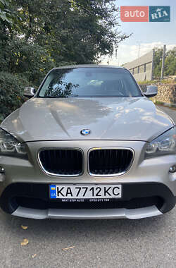Внедорожник / Кроссовер BMW X1 2011 в Киеве