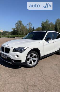 Позашляховик / Кросовер BMW X1 2013 в Житомирі