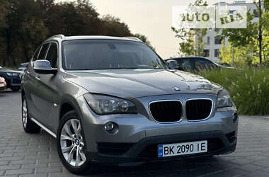 Позашляховик / Кросовер BMW X1 2011 в Рівному