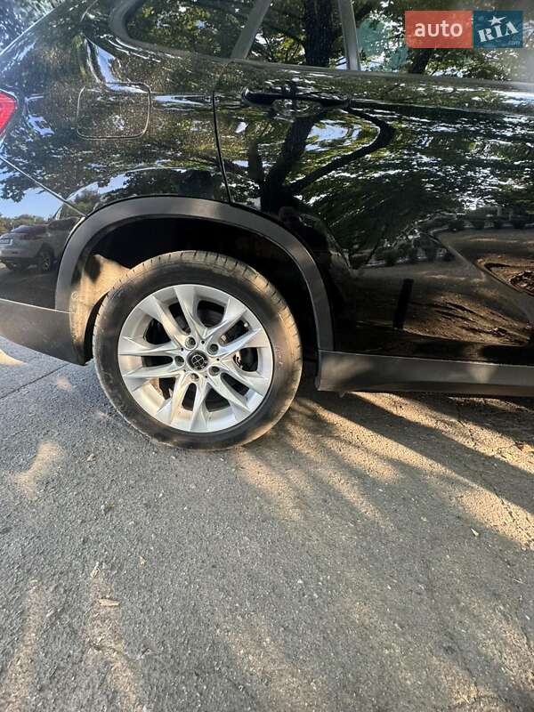 Внедорожник / Кроссовер BMW X1 2014 в Днепре фото 12 Внедорожник / Кроссовер BMW X1 2014 в Днепре