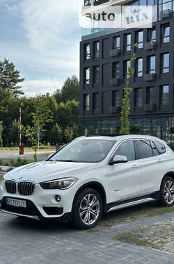 Внедорожник / Кроссовер BMW X1 2016 в Львове