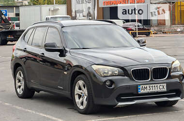 Внедорожник / Кроссовер BMW X1 2011 в Житомире