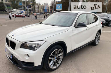 Внедорожник / Кроссовер BMW X1 2014 в Ровно