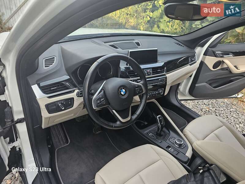 Внедорожник / Кроссовер BMW X1 2020 в Киеве