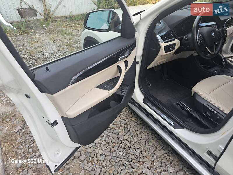 Внедорожник / Кроссовер BMW X1 2020 в Киеве
