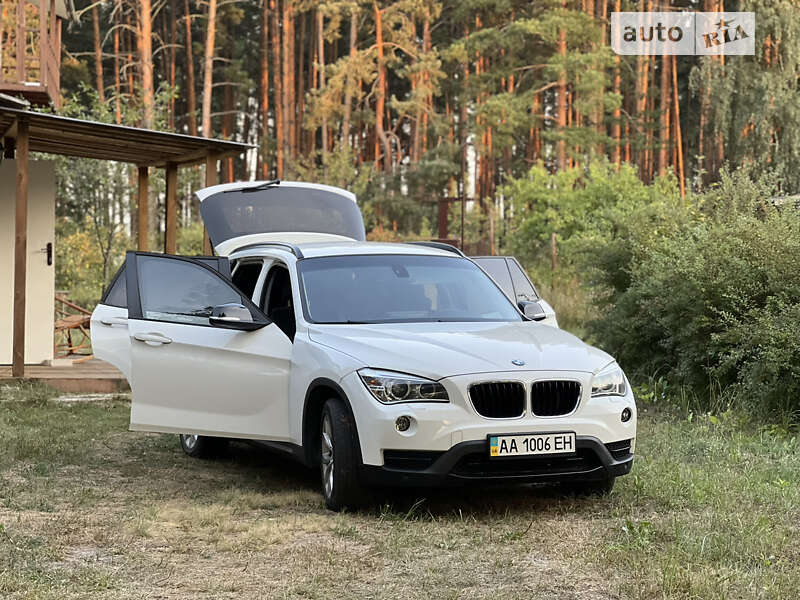 Внедорожник / Кроссовер BMW X1 2012 в Киеве