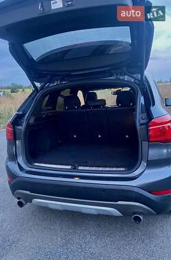 Позашляховик / Кросовер BMW X1 2016 в Рівному