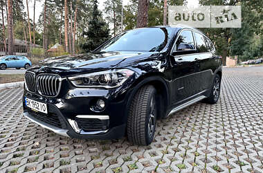 Позашляховик / Кросовер BMW X1 2016 в Києві