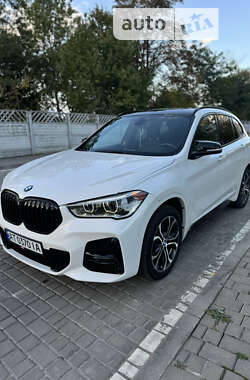 Позашляховик / Кросовер BMW X1 2016 в Івано-Франківську