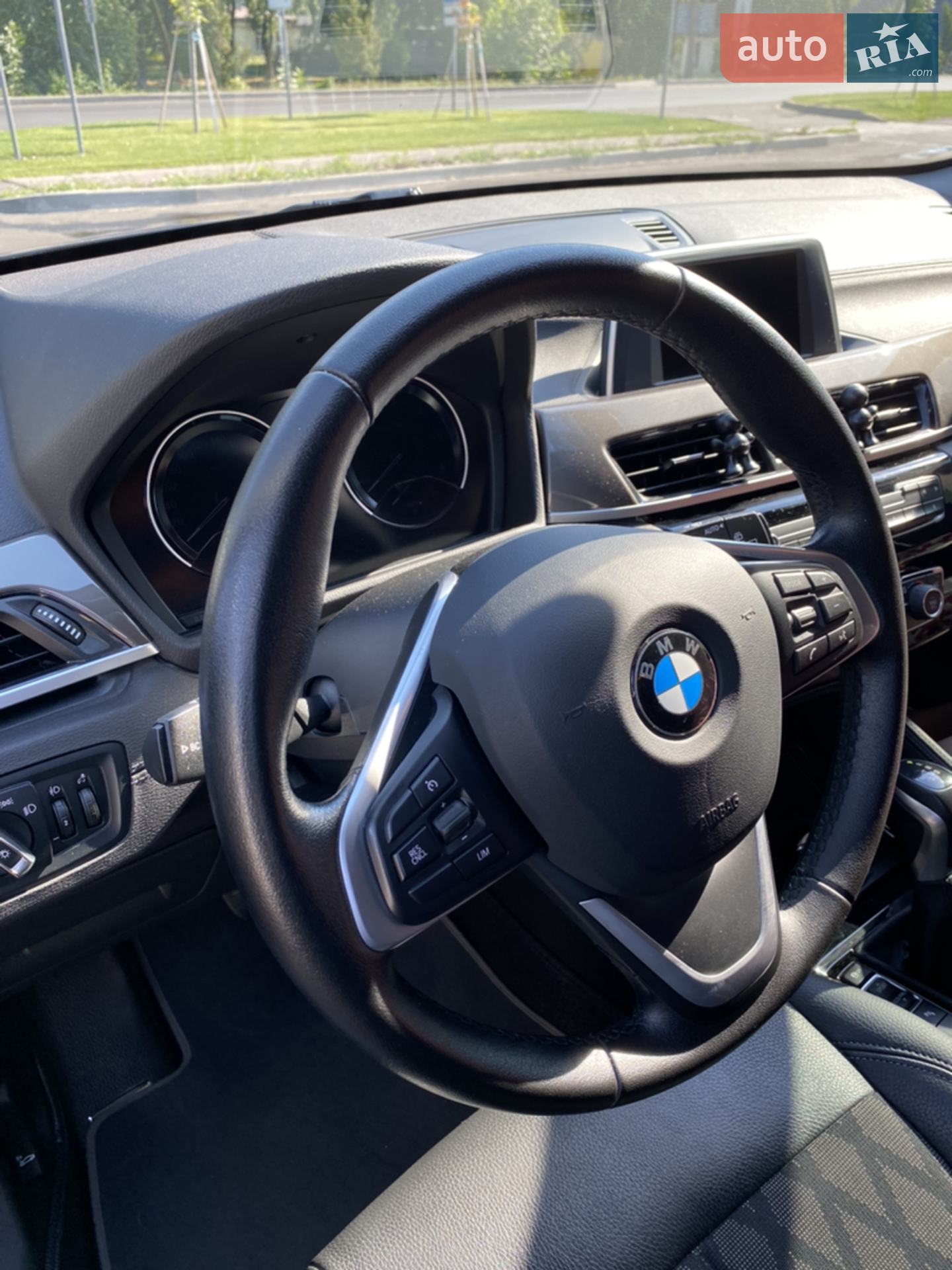 2020 BMW X1 - мініатюра 2