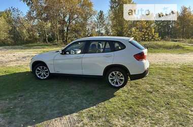 Позашляховик / Кросовер BMW X1 2010 в Києві