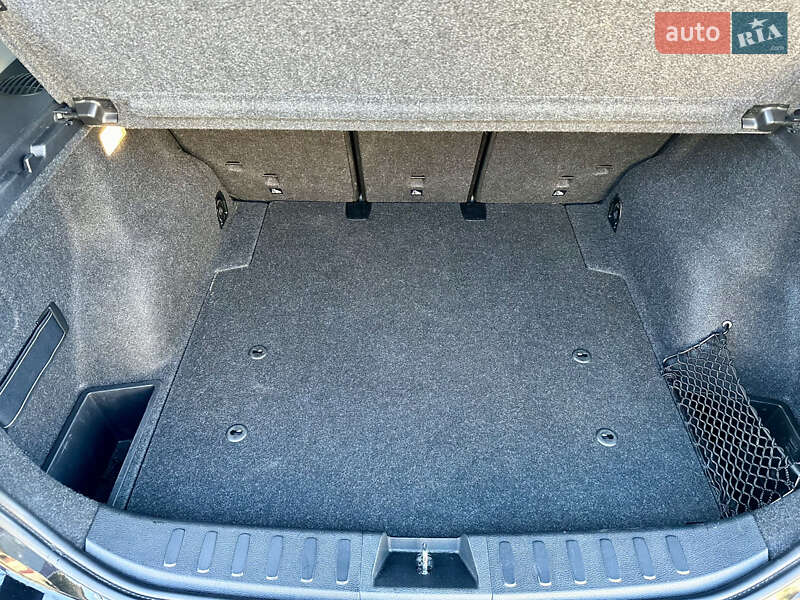 Внедорожник / Кроссовер BMW X1 2014 в Бердичеве