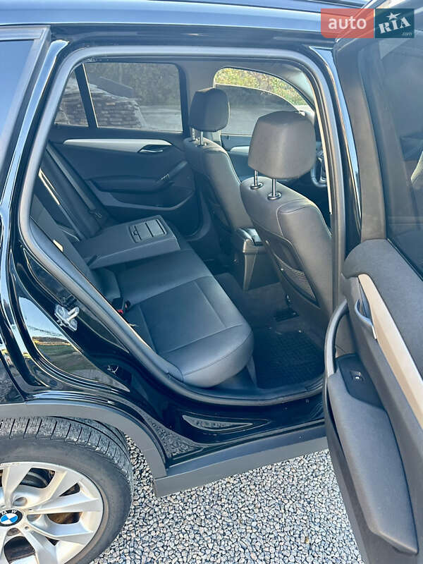 Внедорожник / Кроссовер BMW X1 2014 в Бердичеве