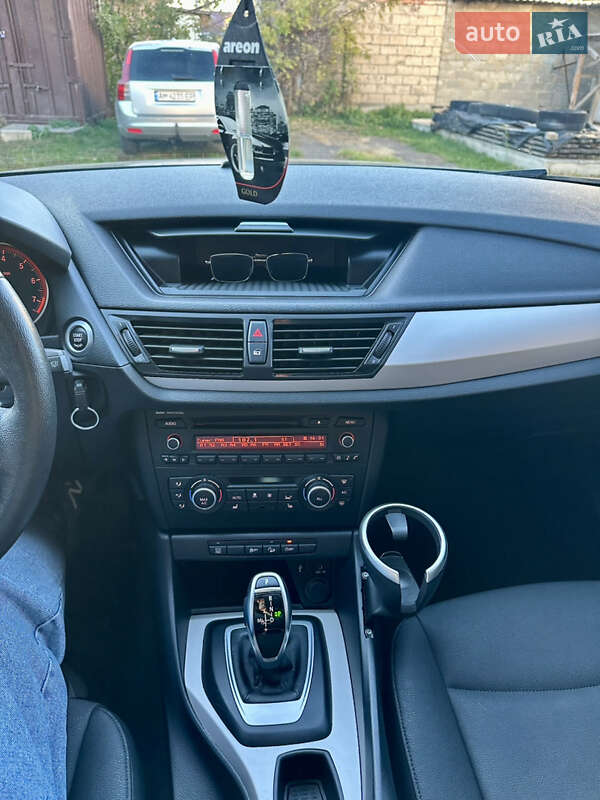 Внедорожник / Кроссовер BMW X1 2014 в Бердичеве