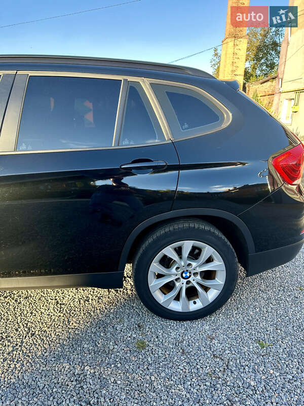 Внедорожник / Кроссовер BMW X1 2014 в Бердичеве