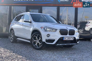 Внедорожник / Кроссовер BMW X1 2016 в Львове