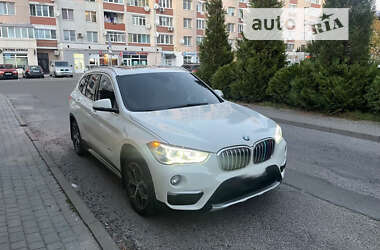 Внедорожник / Кроссовер BMW X1 2016 в Львове