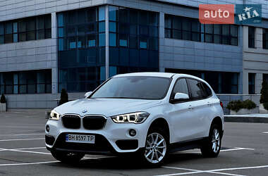 Позашляховик / Кросовер BMW X1 2017 в Києві