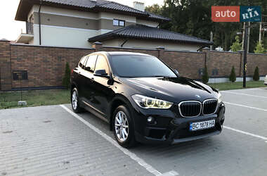 Позашляховик / Кросовер BMW X1 2017 в Вінниці