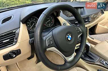 Внедорожник / Кроссовер BMW X1 2014 в Киеве