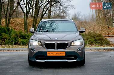 Внедорожник / Кроссовер BMW X1 2010 в Черкассах