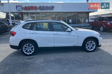 Внедорожник / Кроссовер BMW X1 2014 в 