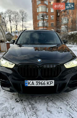 Внедорожник / Кроссовер BMW X1 2019 в Киеве