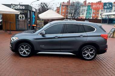 Внедорожник / Кроссовер BMW X1 2016 в Ровно