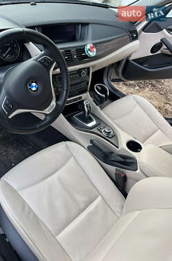 Внедорожник / Кроссовер BMW X1 2013 в Киеве