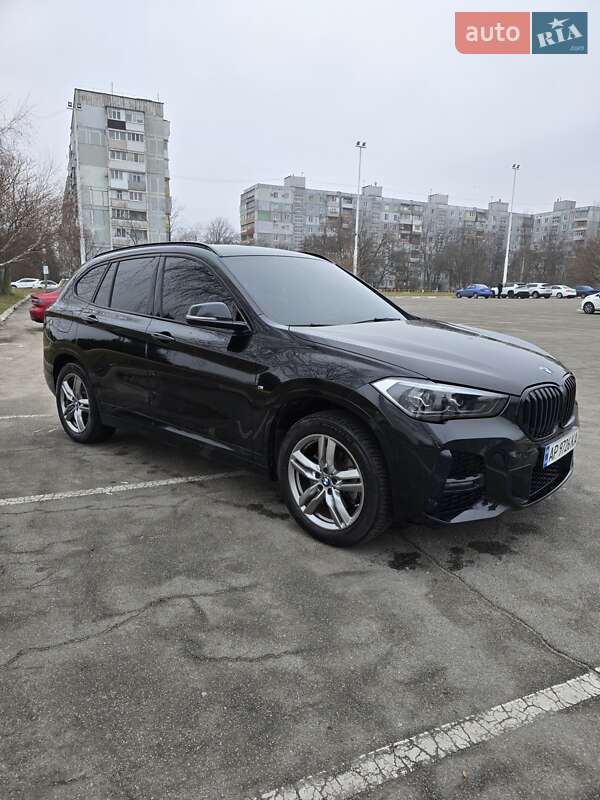 Позашляховик / Кросовер BMW X1 2022 в Запоріжжі