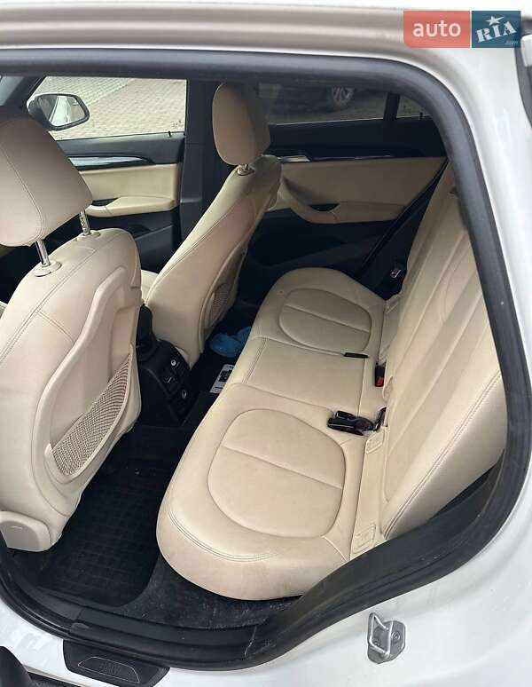 Внедорожник / Кроссовер BMW X1 2015 в Виннице