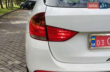 Внедорожник / Кроссовер BMW X1 2010 в 