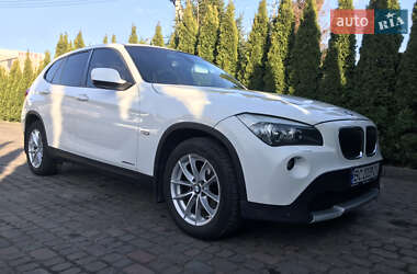 Позашляховик / Кросовер BMW X1 2010 в Львові