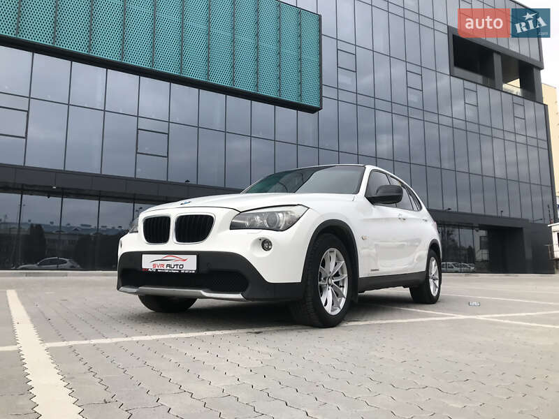 Внедорожник / Кроссовер BMW X1 2010 в Львове