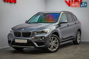 Внедорожник / Кроссовер BMW X1 2019 в 